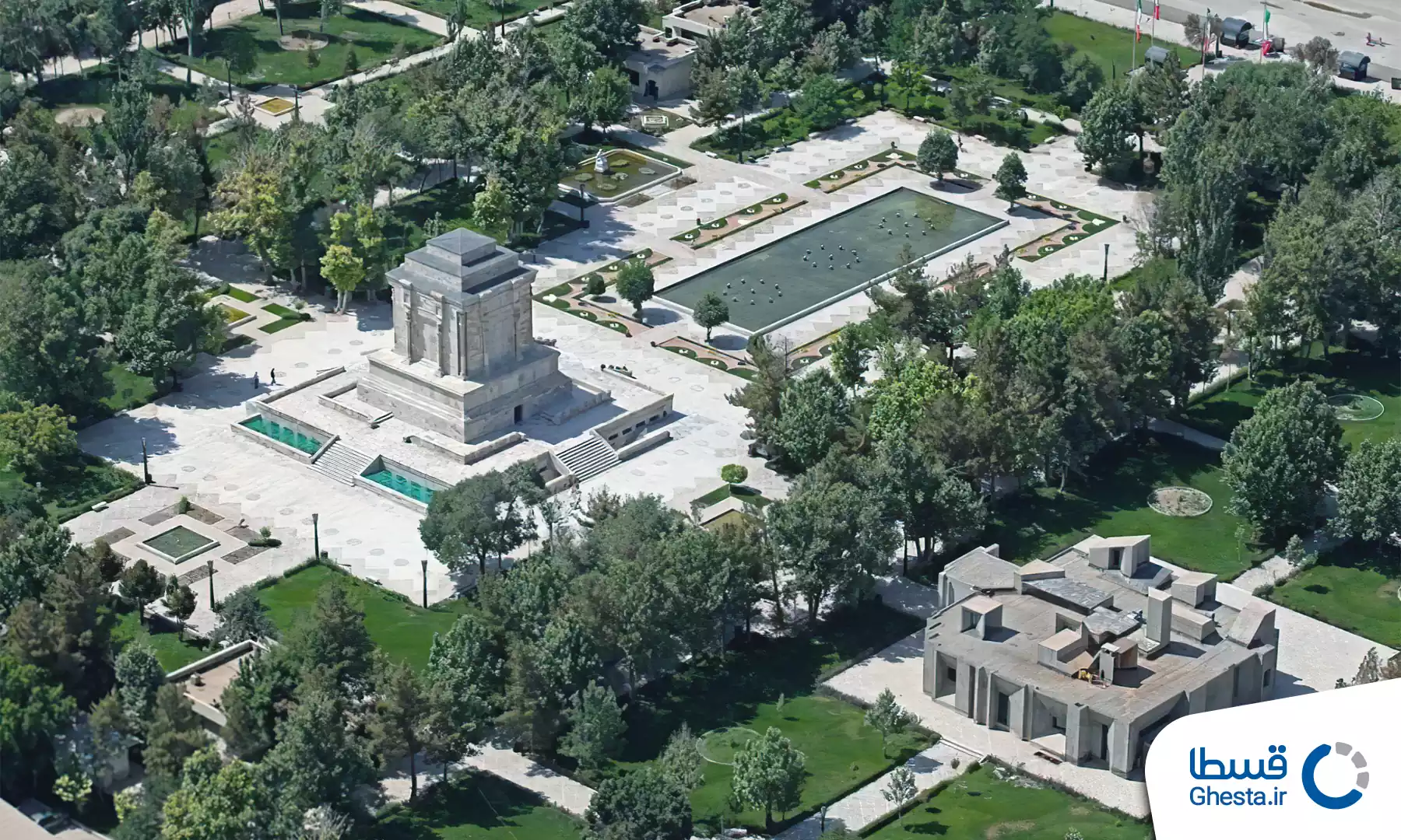 آرامگاه فردوسی